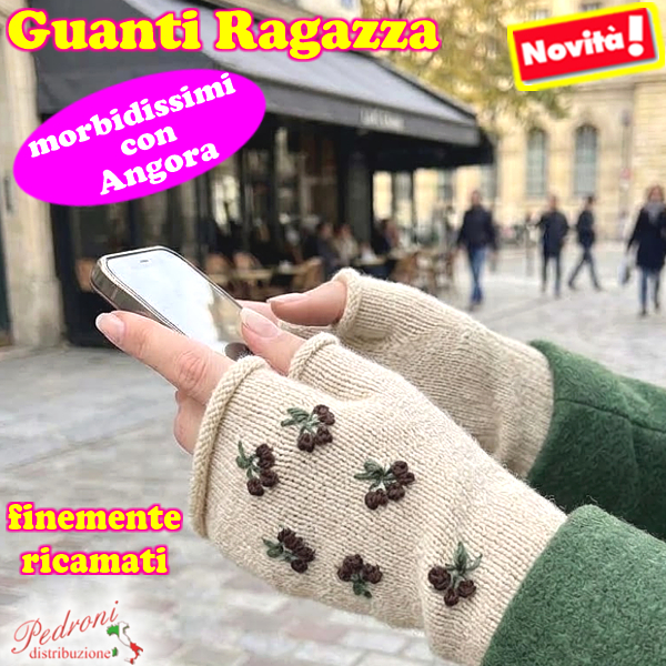 GUANTI RAGAZZA modello lavorato con " RICAMI " art.G7-9070 Beige GUANTI RAGAZZA modello lavorato con " RICAMI " art.G7-9070 Beige